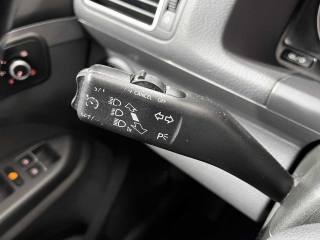 VOLKSWAGEN Touran usata 29