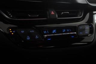 TOYOTA C-HR usata 16