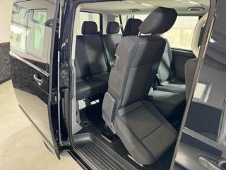 VOLKSWAGEN Caravelle usata, con Servosterzo