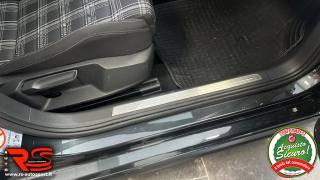 VOLKSWAGEN Golf GTD usata, con Airbag testa