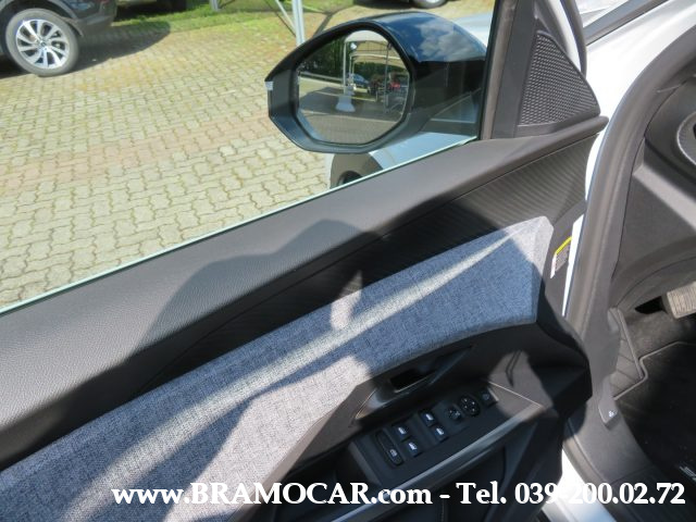 PEUGEOT 3008 usata, con Controllo automatico clima