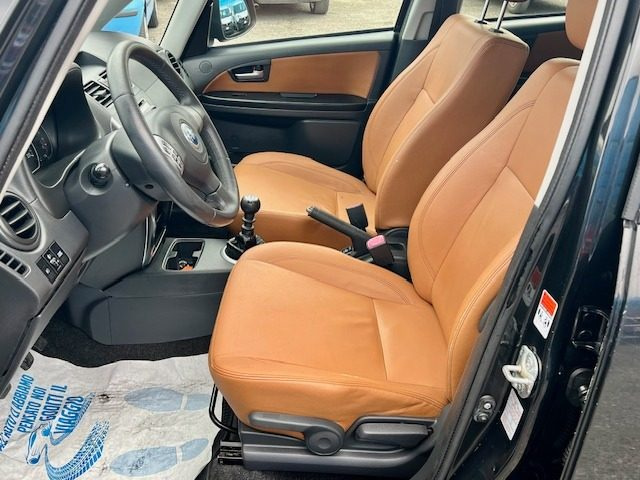 FIAT Sedici usata, con Volante in pelle
