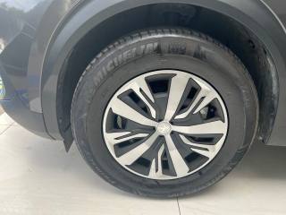 PEUGEOT 2008 usata, con Autoradio