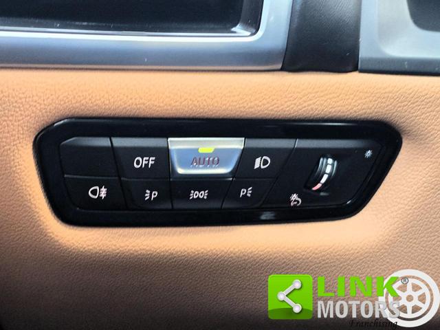 BMW 840 usata, con Sound system