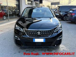 PEUGEOT 3008 usata, con Fendinebbia