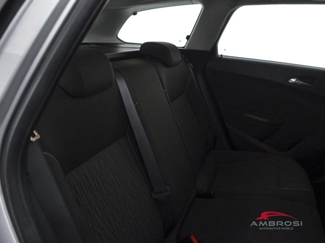 OPEL Astra usata 10