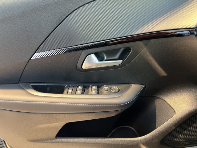 PEUGEOT 208 usata, con Sensore di luce