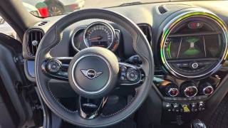 MINI Cooper SE Countryman usata, con Sistema di navigazione