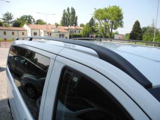 MERCEDES-BENZ Vito usata 63