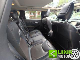 JEEP Cherokee usata, con Autoradio