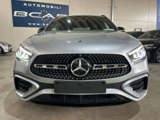 MERCEDES-BENZ GLA 200 usata, con Airbag