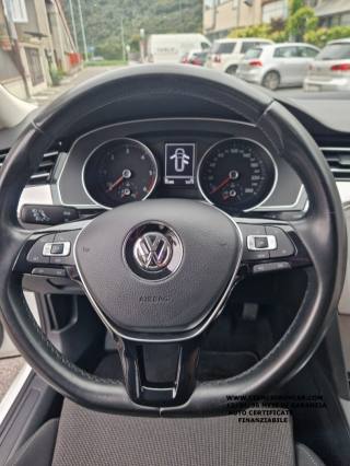 VOLKSWAGEN Passat Variant usata, con Alzacristalli elettrici