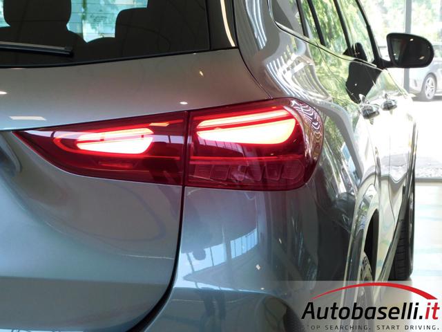 MERCEDES-BENZ GLA 180 usata, con Luci diurne LED