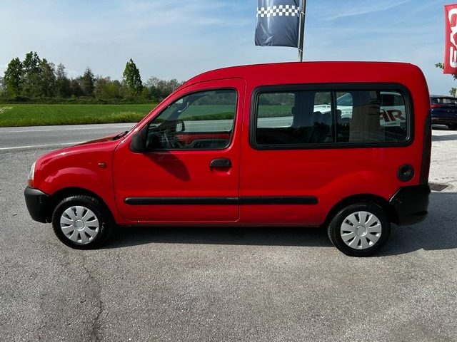 RENAULT Kangoo usata 25
