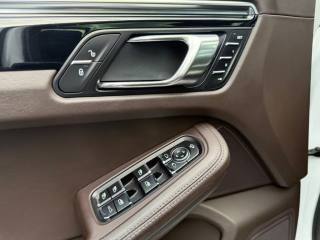 PORSCHE Macan usata, con Controllo trazione