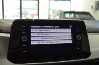 VOLKSWAGEN T-Roc usata, con Touch screen