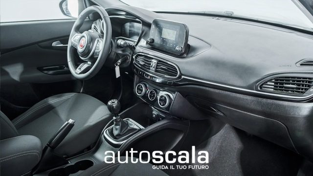 FIAT Tipo usata, con USB