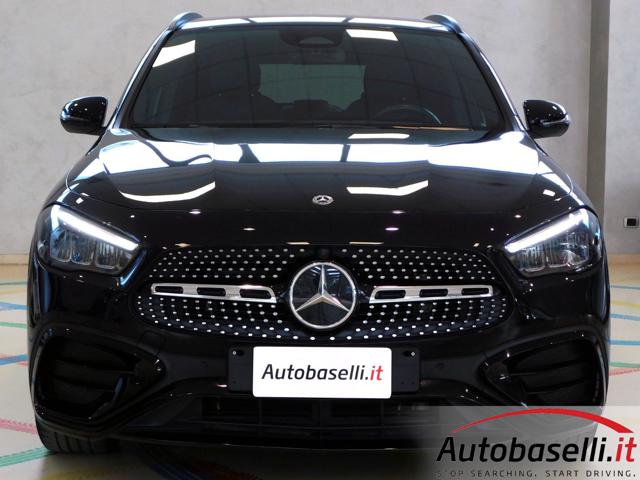 MERCEDES-BENZ GLA 200 usata, con Controllo automatico clima