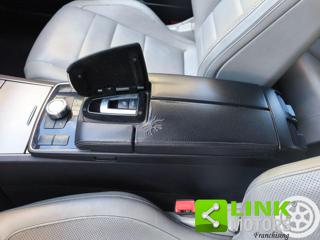 MERCEDES-BENZ E 250 usata, con Luci diurne LED