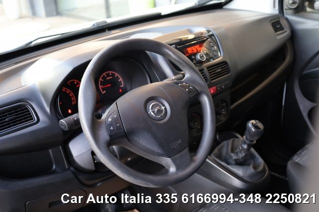 OPEL Combo usata, con Servosterzo