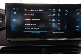 PEUGEOT 5008 usata, con Cruise Control