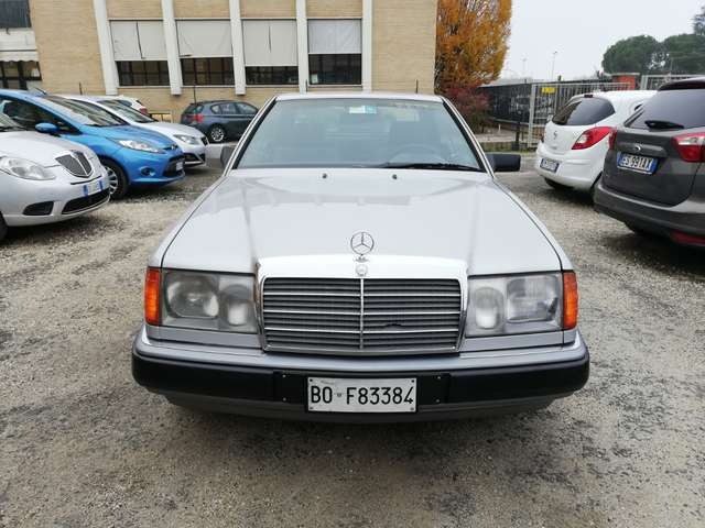 MERCEDES-BENZ 200 usata 5