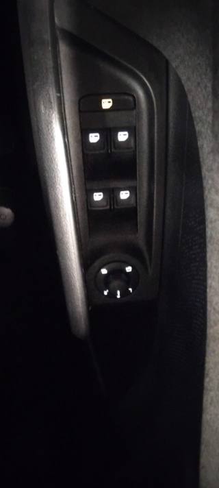 SKODA Enyaq iV usata, con Airbag testa