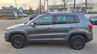 VOLKSWAGEN Tiguan usata, con Airbag laterali