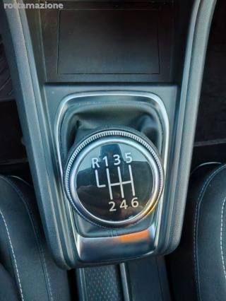 RENAULT Captur usata, con Leve al volante