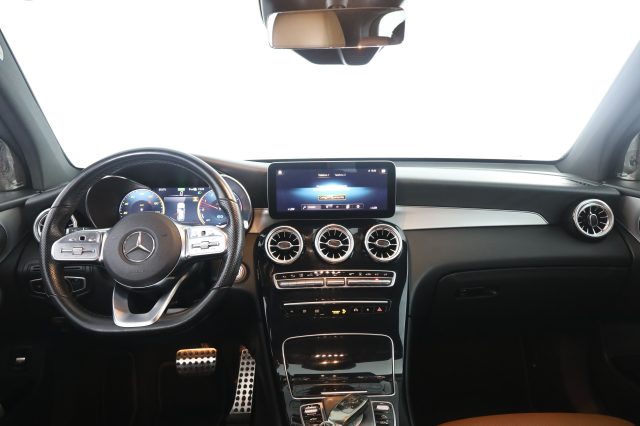 MERCEDES-BENZ GLC 300 usata 3