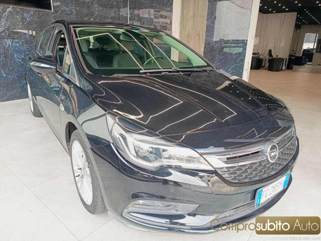 OPEL Astra usata, con Airbag