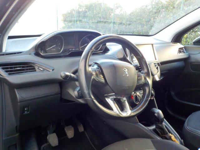 PEUGEOT 208 usata, con Cerchi in lega