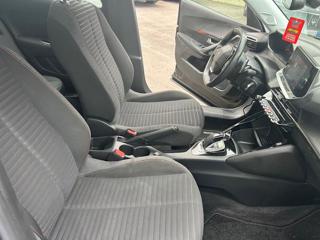 PEUGEOT 2008 usata, con Cruise Control