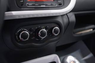 RENAULT Twingo usata 15