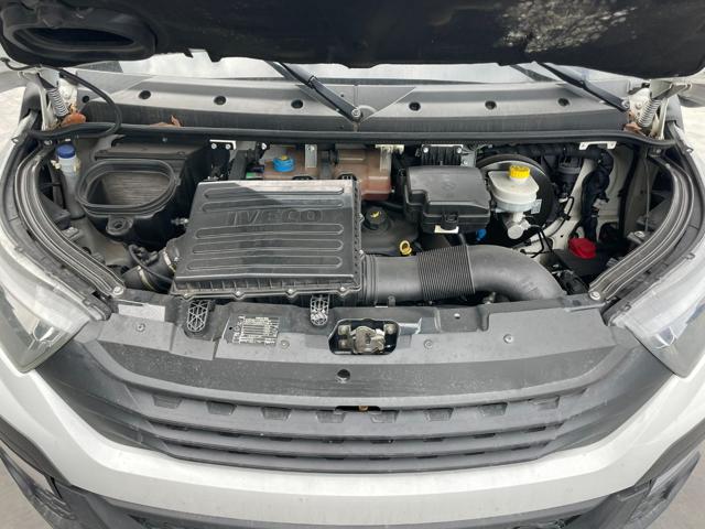 IVECO Daily usata 9