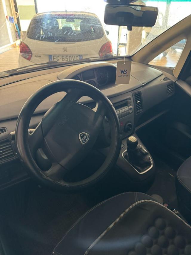 LANCIA MUSA usata, con Chiusura centralizzata
