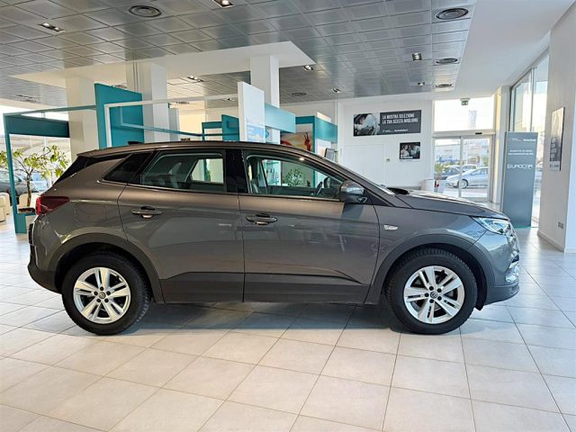 OPEL Grandland X usata, con Alzacristalli elettrici