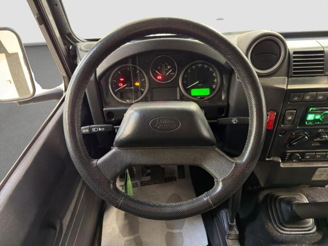 LAND ROVER Defender usata 15