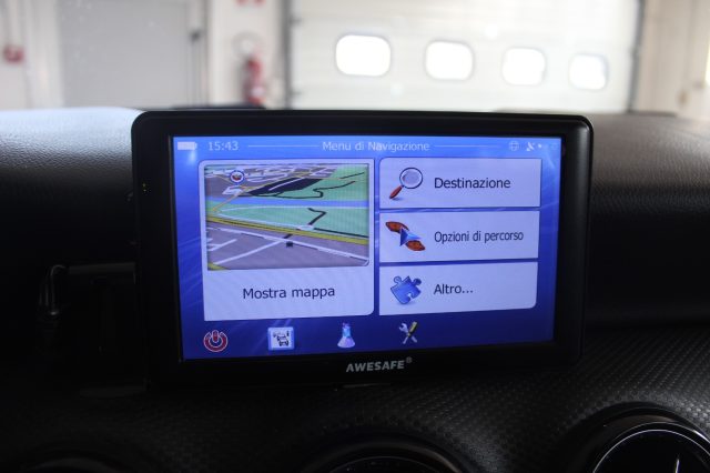 MERCEDES-BENZ A 180 usata, con Fendinebbia