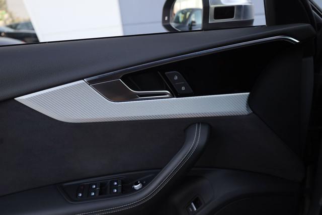AUDI RS4 usata, con Leve al volante