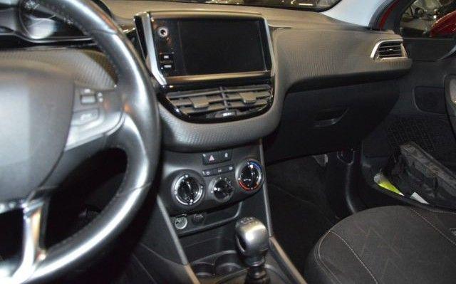 PEUGEOT 2008 usata, con Autoradio