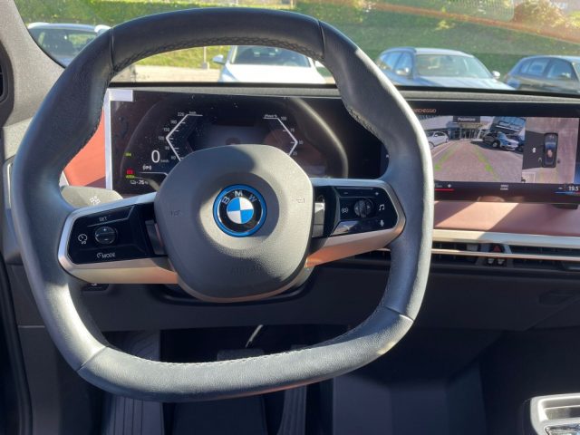 BMW iX usata, con Bracciolo