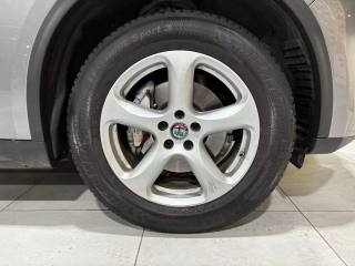 ALFA ROMEO Stelvio usata, con Controllo automatico clima