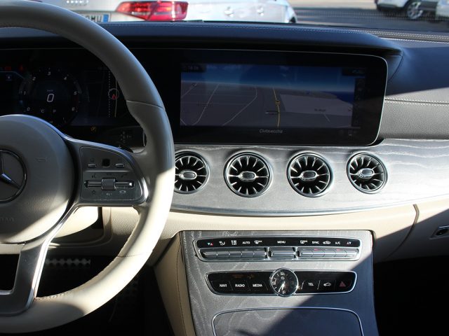 MERCEDES-BENZ CLS 350 usata, con Sistema di navigazione