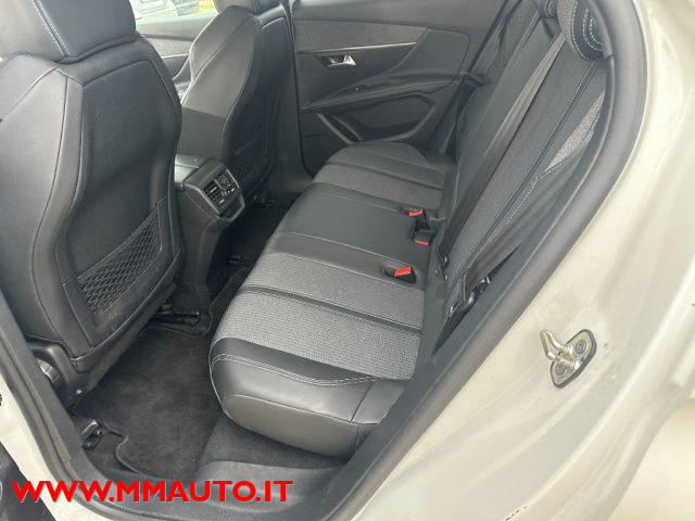 PEUGEOT 3008 usata, con Controllo automatico clima