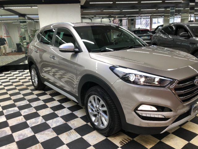HYUNDAI Tucson usata, con Airbag