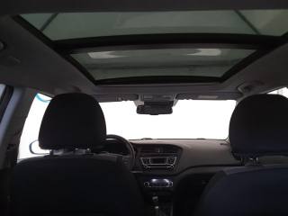 HYUNDAI i20 usata, con Controllo automatico clima