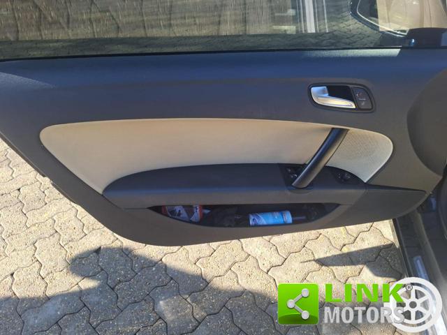 AUDI TT usata, con Specchietti laterali elettrici