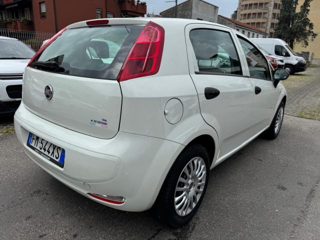 FIAT Punto usata, con Autoradio