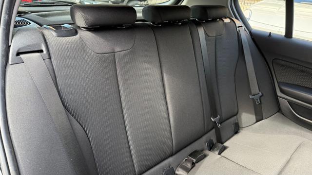 BMW 116 usata, con Park Distance Control